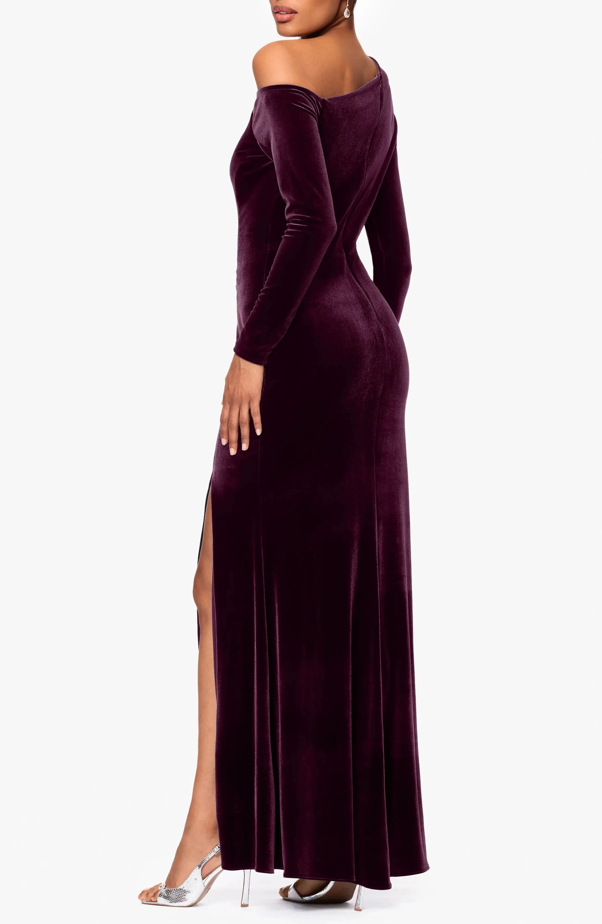 Luxurious Trumpet One Shoulder Long Sleeve Ruched Back Maxi For Ladies Evening Dress by YiHuiw