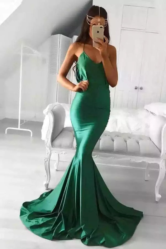 Luxurious Emerald Green Satin Mermaid Dress with Plunge V-Neck & Open Back