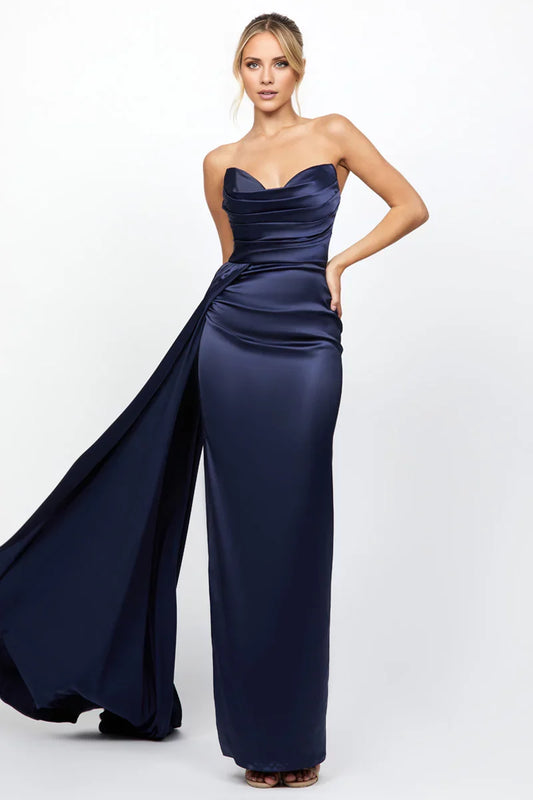 Luxurious Mermaid V Neck Sleeveless Strapless Ruched Train-Back Floor-Length Evening Dress