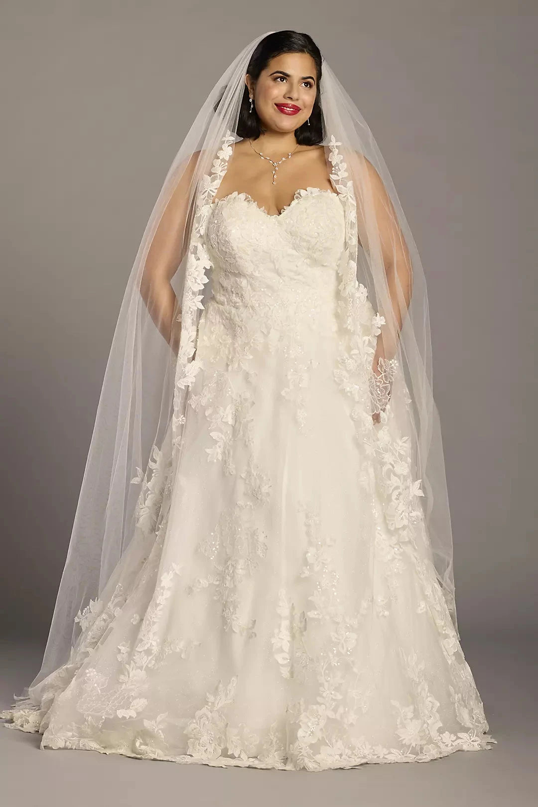 Luxury Cathedral Length Plain Tulle Bridal Wedding Veil by YiHuiw