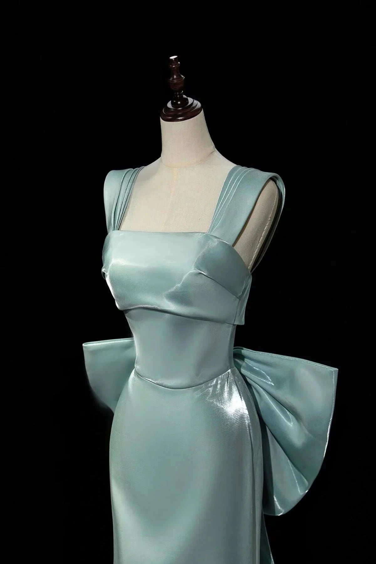 Mermaid Satin Long Prom Dress Mermaid Evening Party Dress simple gentle atmospheric and unique desi Brin by YiHuiw