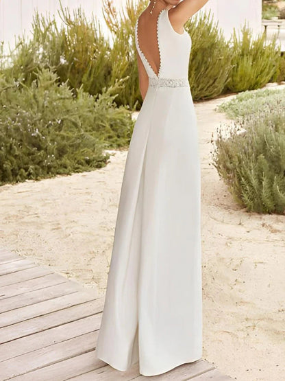 Vestido de novia mono moderno de satén con escote en V, ribete de encaje, espalda descubierta y pierna ancha