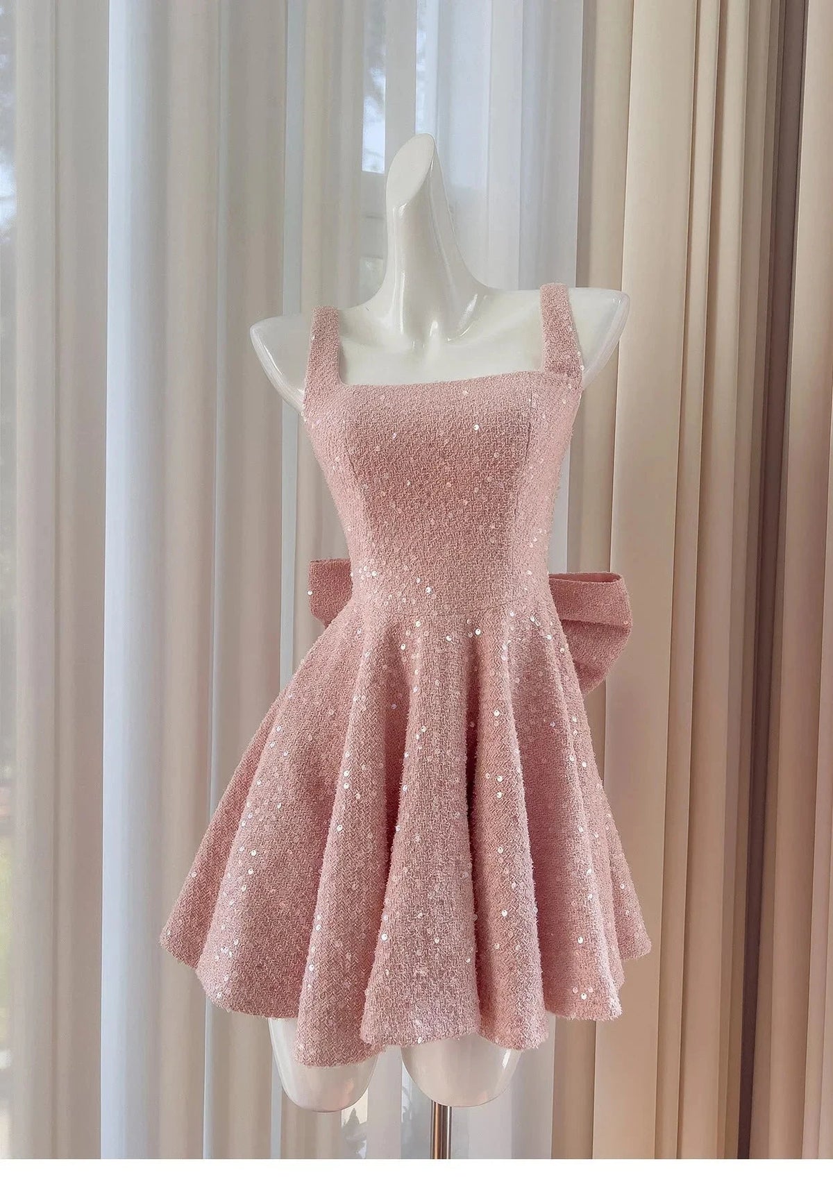 Modest A line Square Pink Short Mini Formal 8th Grade Homecoming Dresses Middle School Short Cocktail Dress Hoco Outfits simple gentle atmospheric and unique desi Bring summer colors to enhance whiteness by YiHuiw