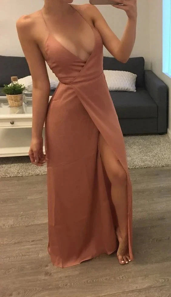 Naked pink long dress, neck hanging deep V-neck, waist cinching split skirt suitable for dinners, parties and other occasions by YiHuiw