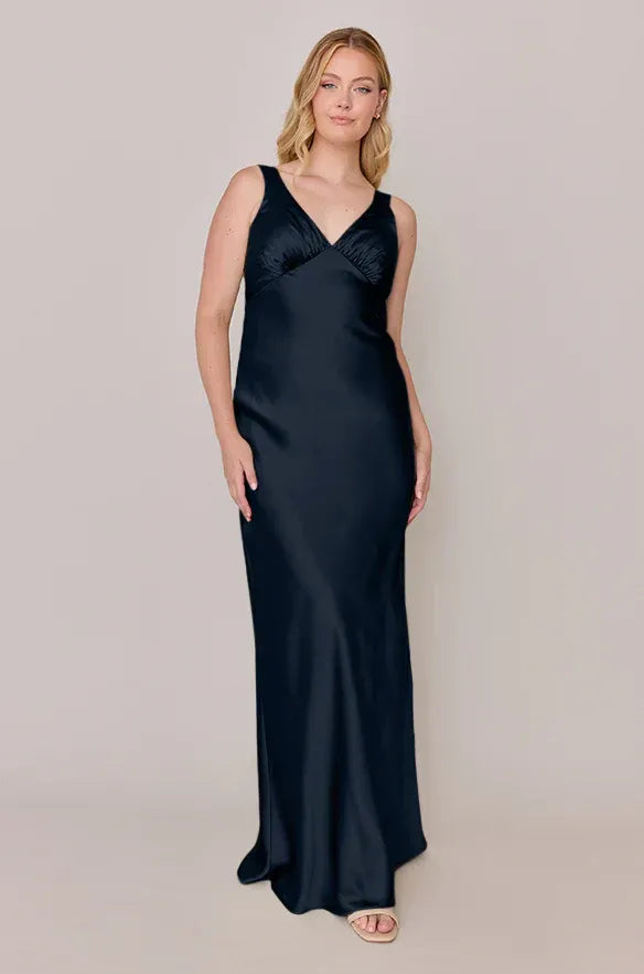 Navy V-Neck Satin Sleeveless Wedding Dress - Yihuiw by Yihuiw