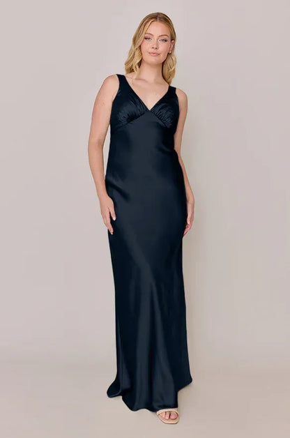 Navy V-Neck Satin Sleeveless Wedding Dress - Yihuiw by Yihuiw