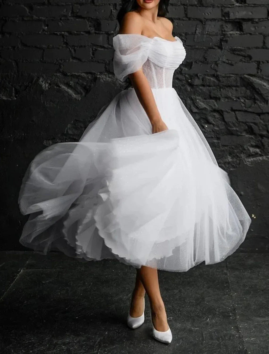 Off-Shoulder Tulle Lace-Up Back Midi Wedding Dress - Yihuiw by Yihuiw