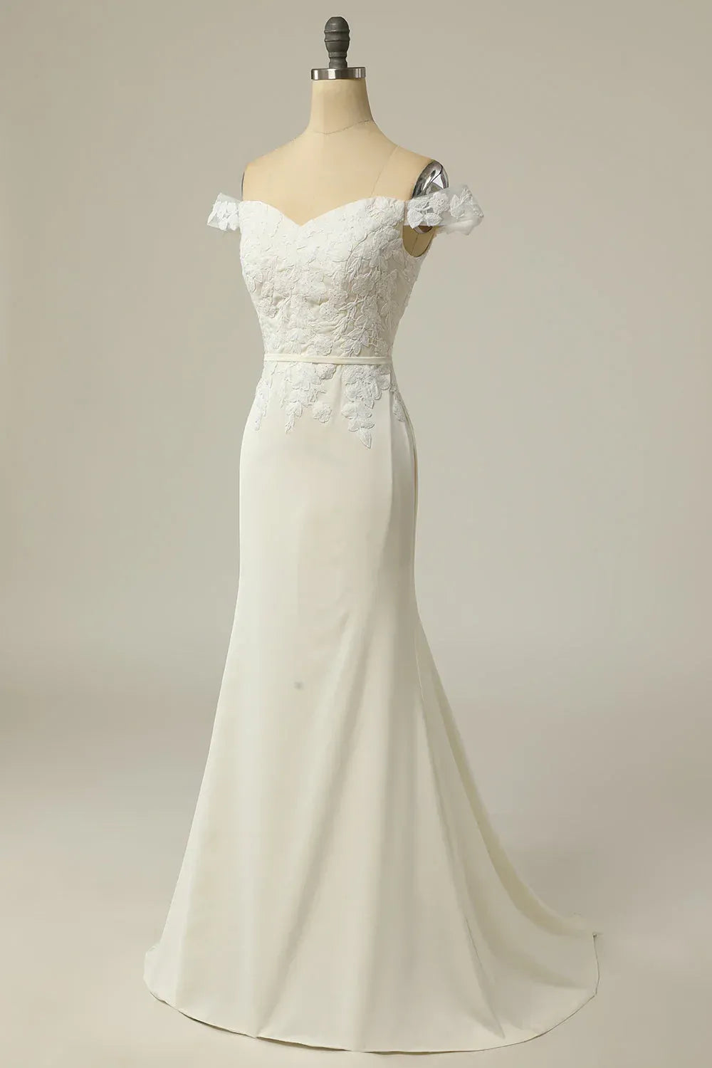 Mermaid Sweetheart Satin Train Wedding Dress - Yihuiw by Yihuiw
