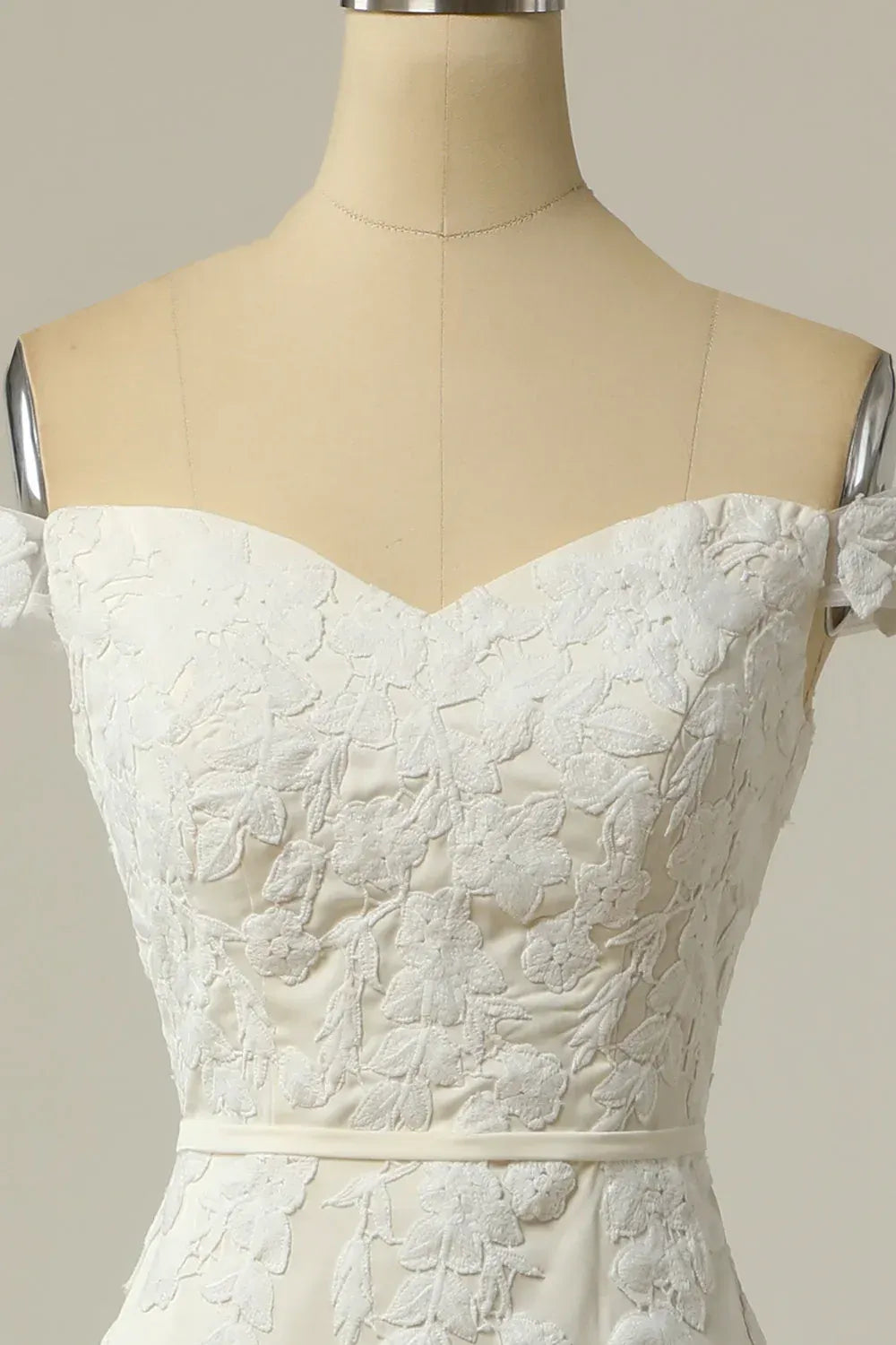 Mermaid Sweetheart Satin Train Wedding Dress - Yihuiw by Yihuiw
