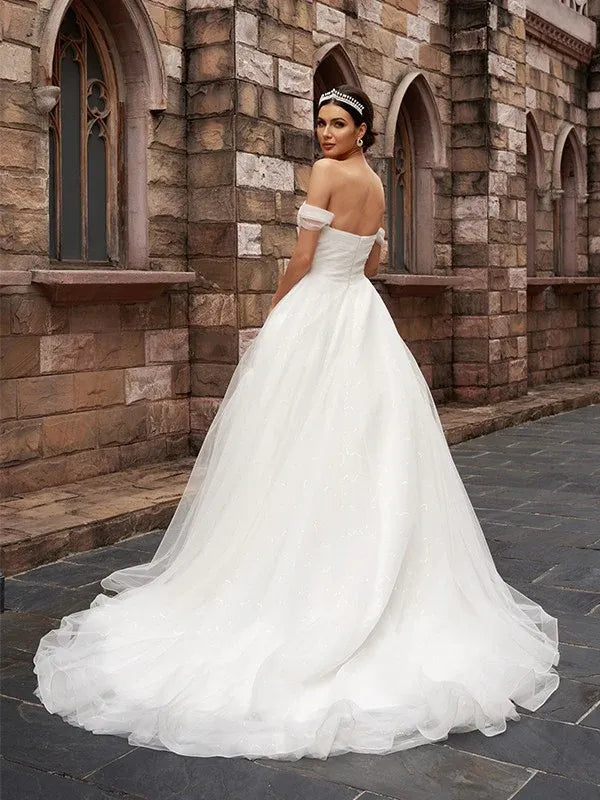 Ball Gown Sweetheart Tulle Train Wedding Gown - Yihuiw by Yihuiw