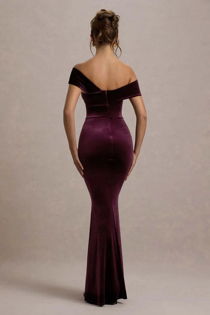 Opulent Mermaid One Shoulder Draped Accent Sleeveless Floor Length Prom Dress by YiHuiw