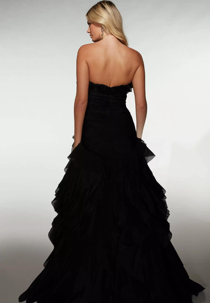 Opulento vestido de graduación de tul con volantes, corte sirena, escote corazón, sin tirantes, abertura alta y detalle floral