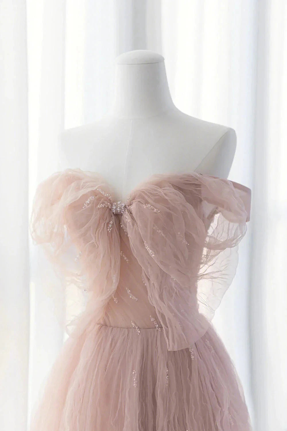 Pink Tulle Long A-Line Prom Dresses Pink Evening Dresses with Bow simple gentle atmospheric and unique desi Bring summer colors to enhance white by YiHuiw