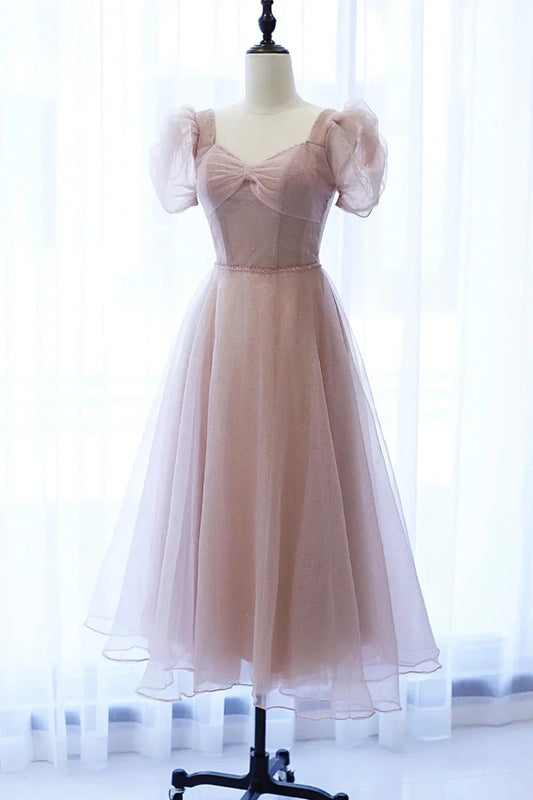 Pink Tulle Short Prom Dress Cute Short Sleeve Party Dress simple gentle atmospheric and unique desi Bring summer colors to enhance white by YiHuiw