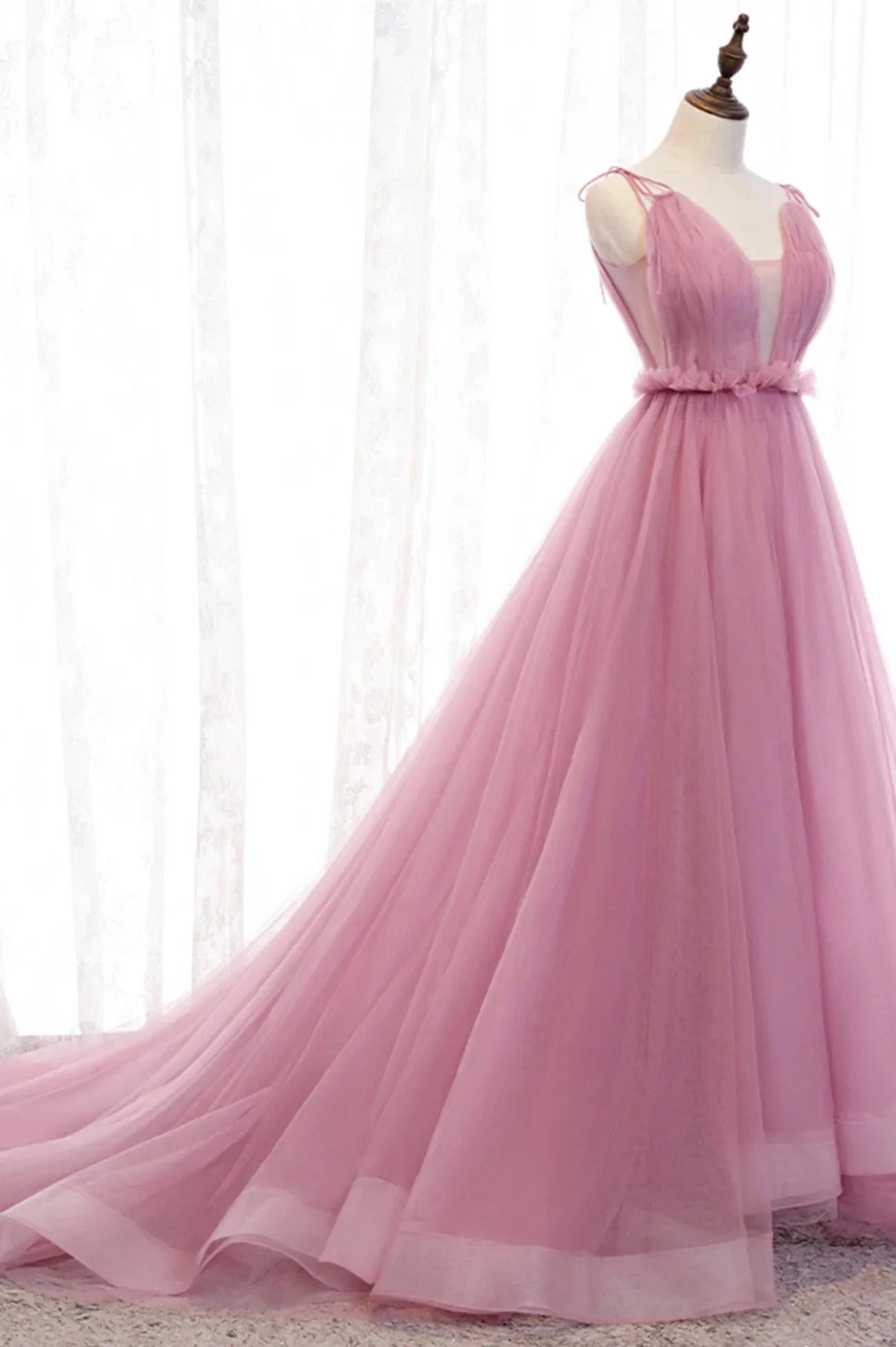 Pink V-Neck Tulle Long Prom Dress A-Line Formal Evening Dress simple gentle atmospheric and unique desi Bring summer colors to enhance whitenes by YiHuiw