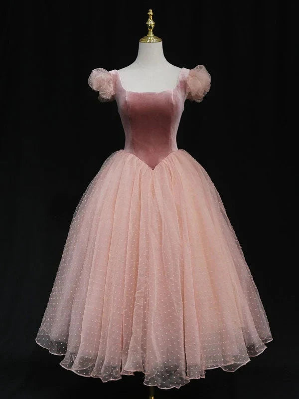 Pink tulle short prom dress pink tulle homecoming dress simple gentle atmospheric and unique desi Bring summer colors to enhance whitenes by YiHuiw