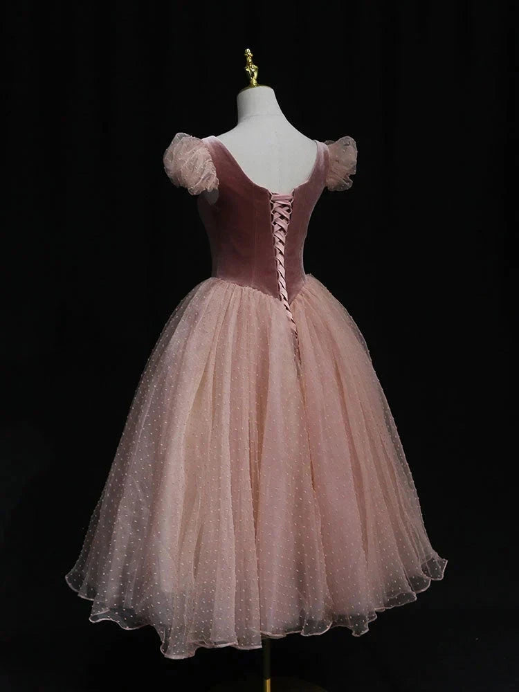 Pink tulle short prom dress pink tulle homecoming dress simple gentle atmospheric and unique desi Bring summer colors to enhance whitenes by YiHuiw