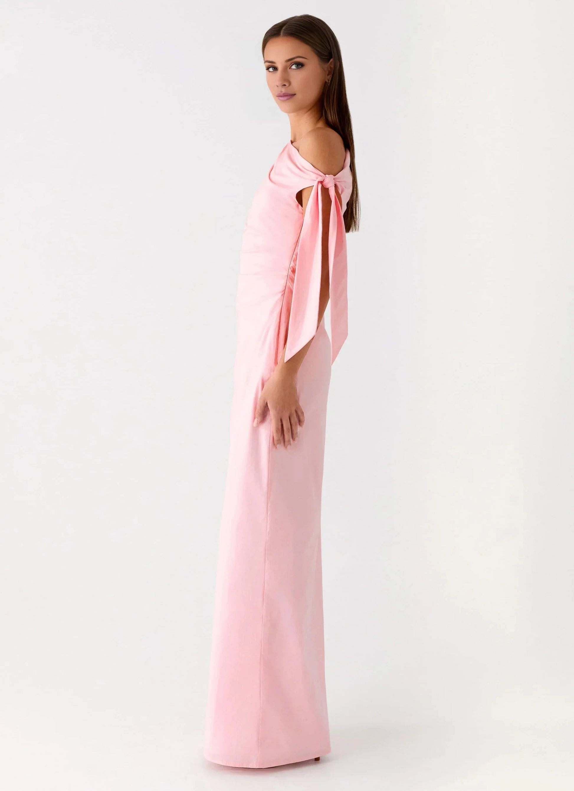 Polished One-Shoulder Neck Sleeveless Tie-Detail Satin Floor-Length Prom Dress by YiHuiw