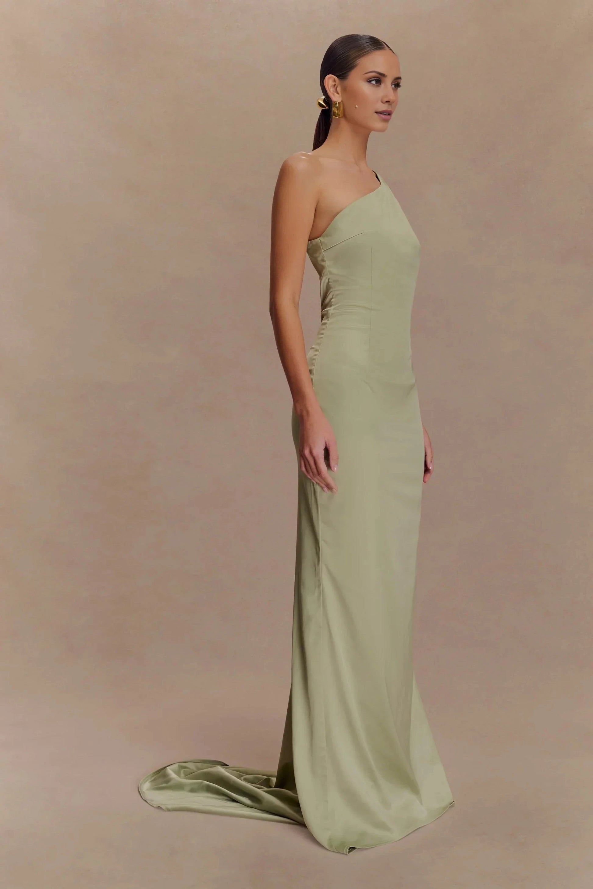 Polished Satin One-Shoulder Neck Cut-Out Train Back Zip Floor-Length Evening Dress by YiHuiw