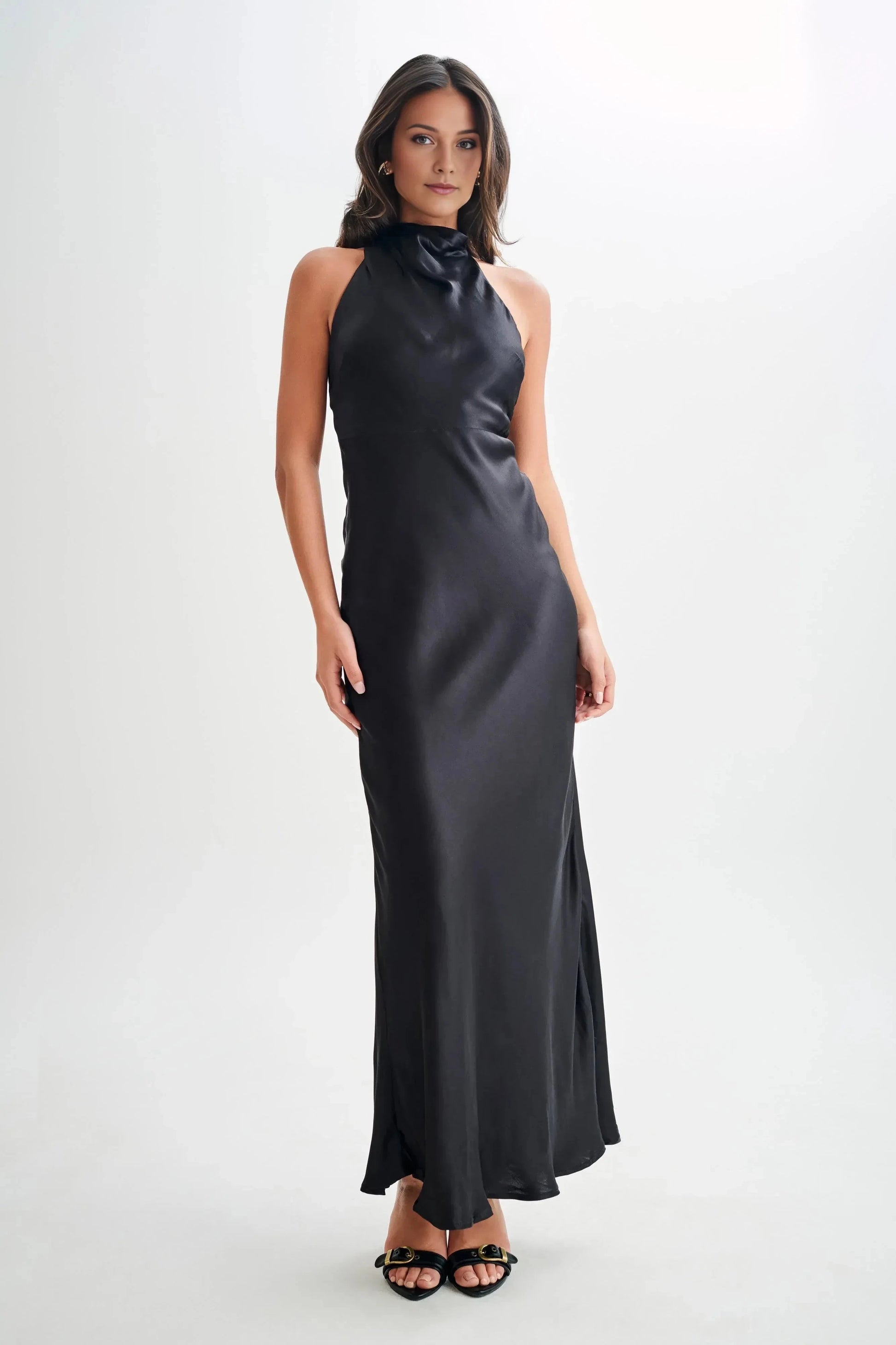 Pretty Sheath Halter Neck Sleeveless Open Back Floor Length Prom Dress by YiHuiw