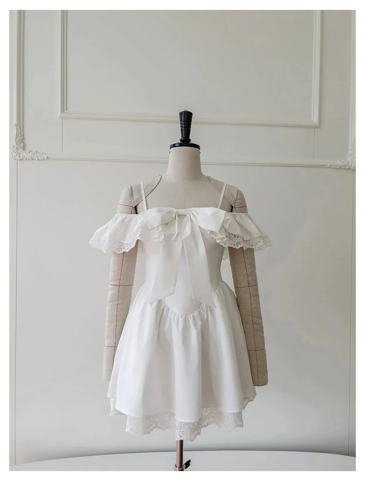 Pretty A line Off The Shoulder White Short Formal Homecoming Dresses Middle School Short 21st Birthday Outfits Graduation Dress Mini Cocktail Dresses by YiHuiw