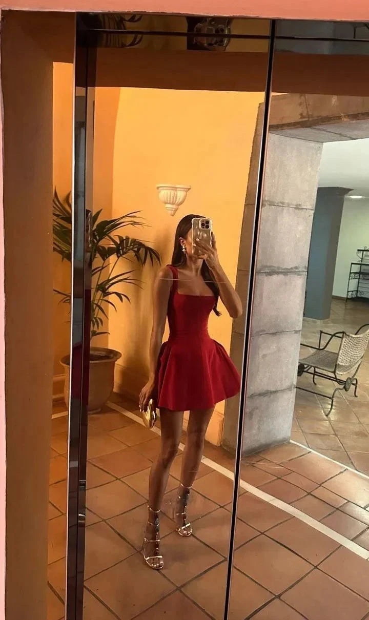 Pretty A line Square Burgundy Formal Homecoming Dresses Short 21st Birthday Outfits Graduation Dress Mini Cocktail Dresses by YiHuiw