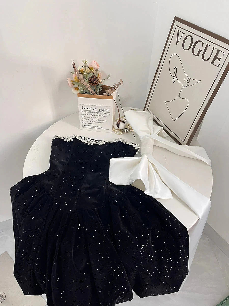 Pretty Ball Gown Sweetheart Black Velvet Formal Homecoming Dresses 21st Birthday Outfits Graduation Dress Short Mini Cocktail Dresses by YiHuiw