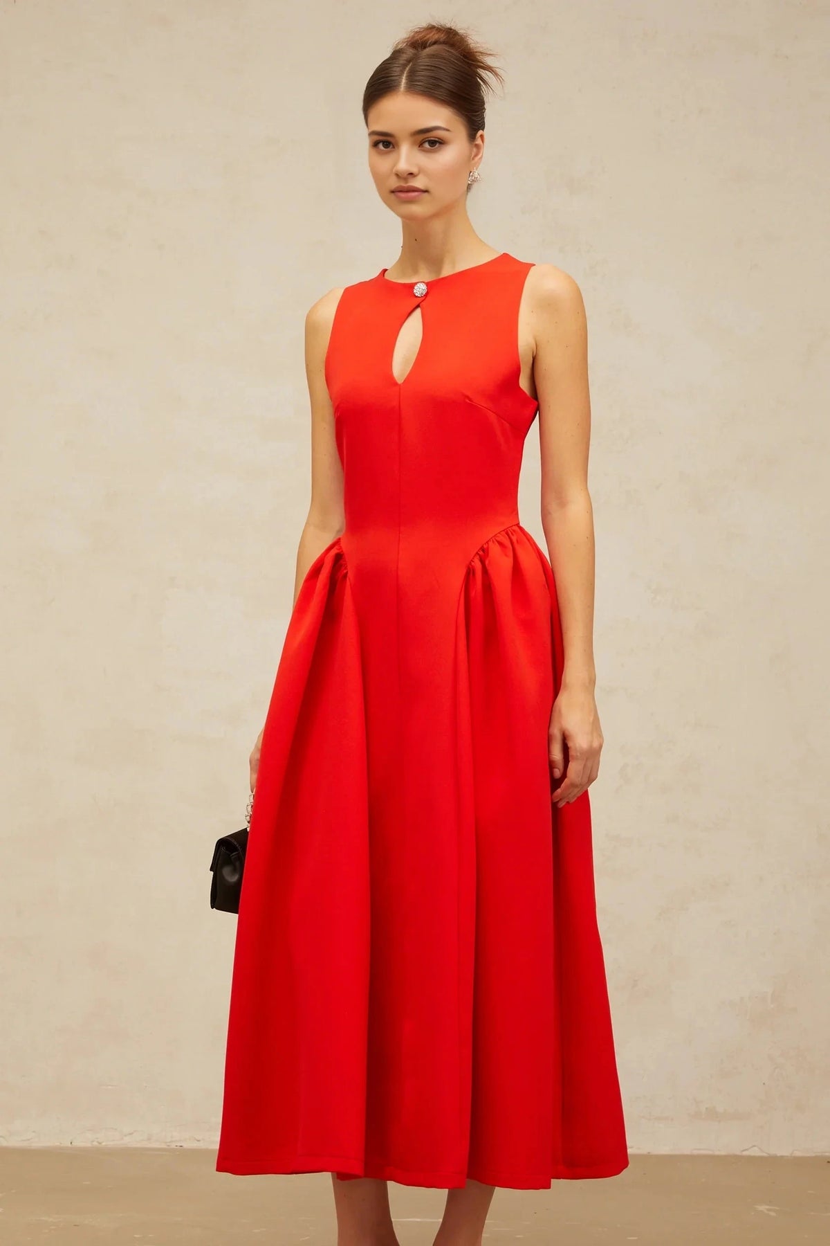 Red Keyhole Neck Sleeveless Midi Dress Narcisse red keyhole sleeveless midi dress Evening Dress by YiHuiw