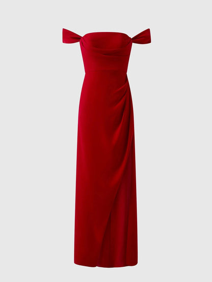 Red Off-Shoulder Bow Detail Maxi Dress Straight bridesmaid dress with sweetheart neckline in crepe Bridesmaid Dresses by YiHuiw