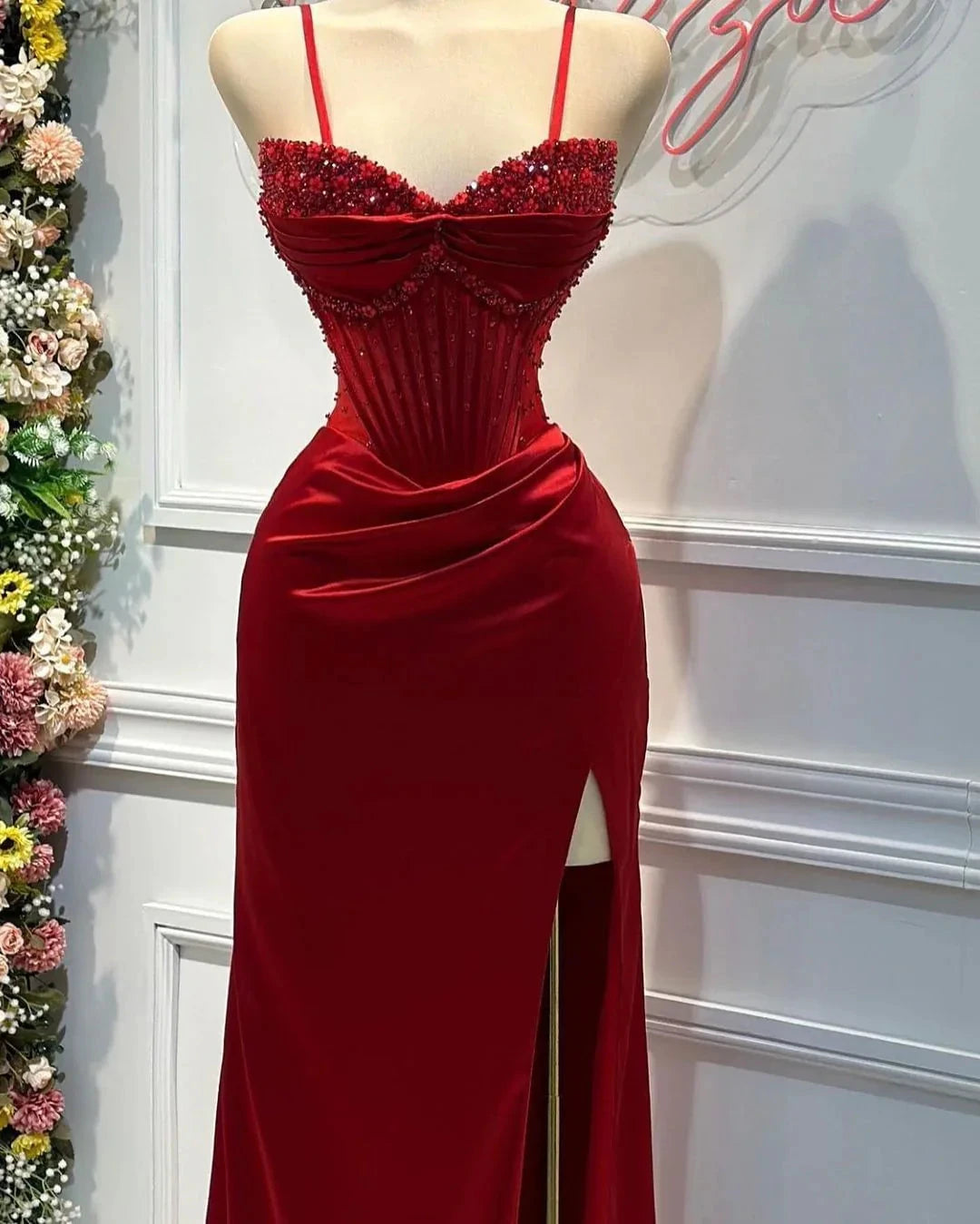 Red Prom Dress with Slit Open Backs Fitted Long Evening Gown simple gentle atmospheric and unique desi Bring summer colors to enhance whiteness by YiHuiw