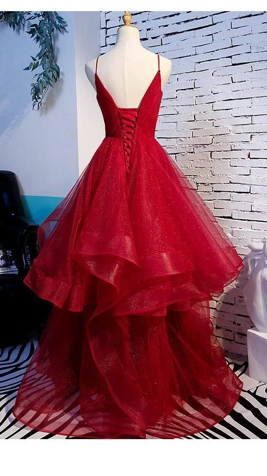 Red mesh dress with suspender, deep V-neck tie, fine shimmer, suitable for dinner parties by YiHuiw