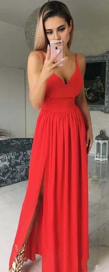 Red suspender long dress with deep V-neckline and pleated elements, suitable for dinners, dances, etc by YiHuiw