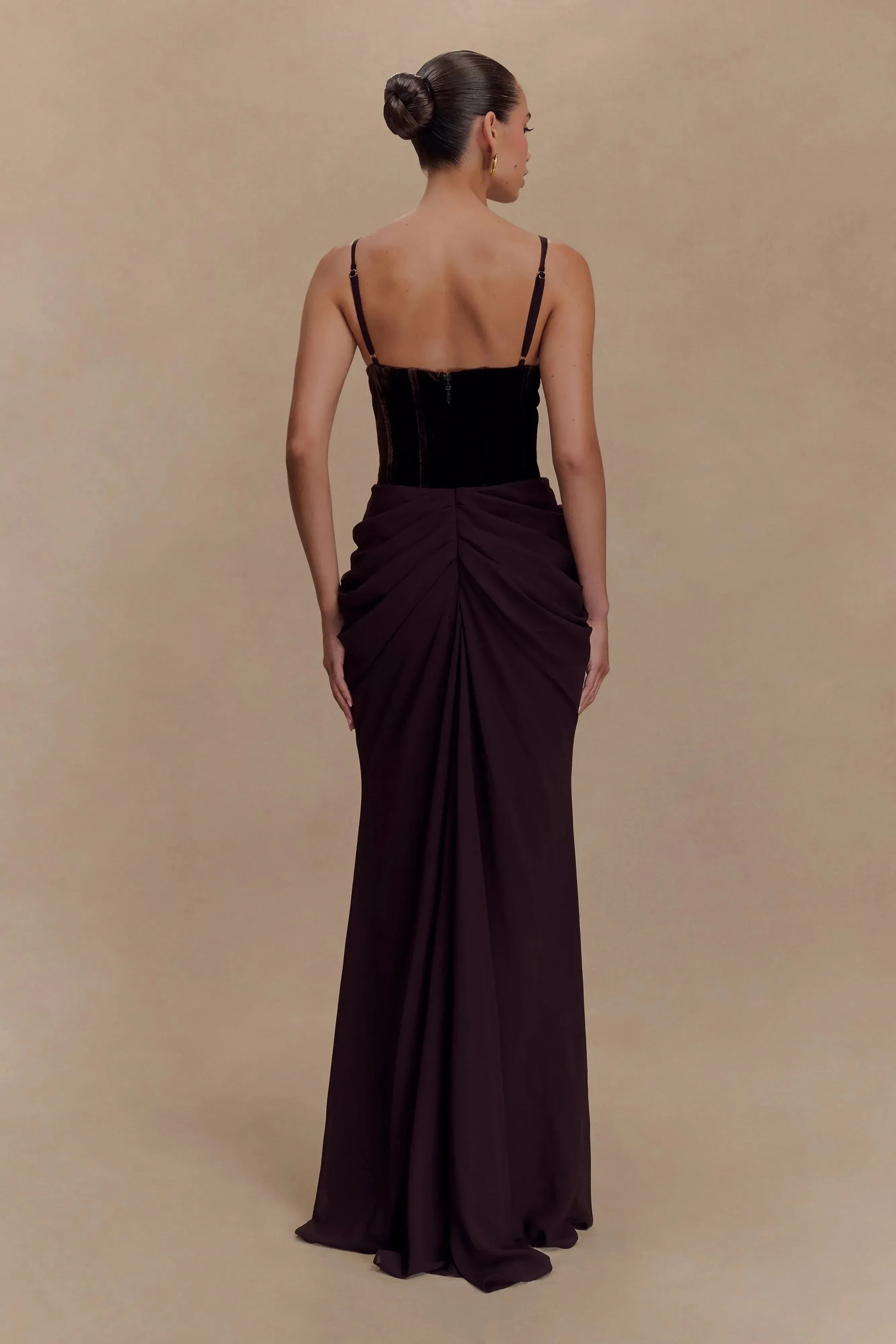 Refined Mermaid Sweetheart Sleeveless Ruched Back Floor Length Prom Dress by YiHuiw