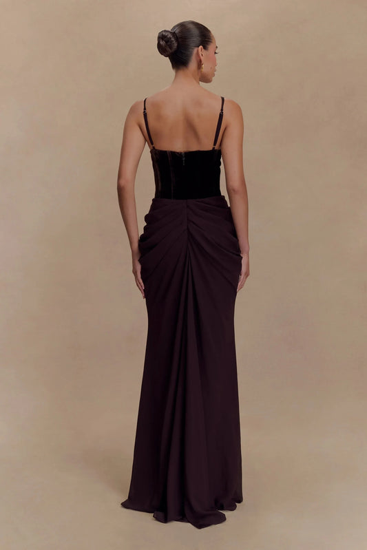 Refined Mermaid Sweetheart Sleeveless Ruched Back Floor Length Prom Dress by YiHuiw