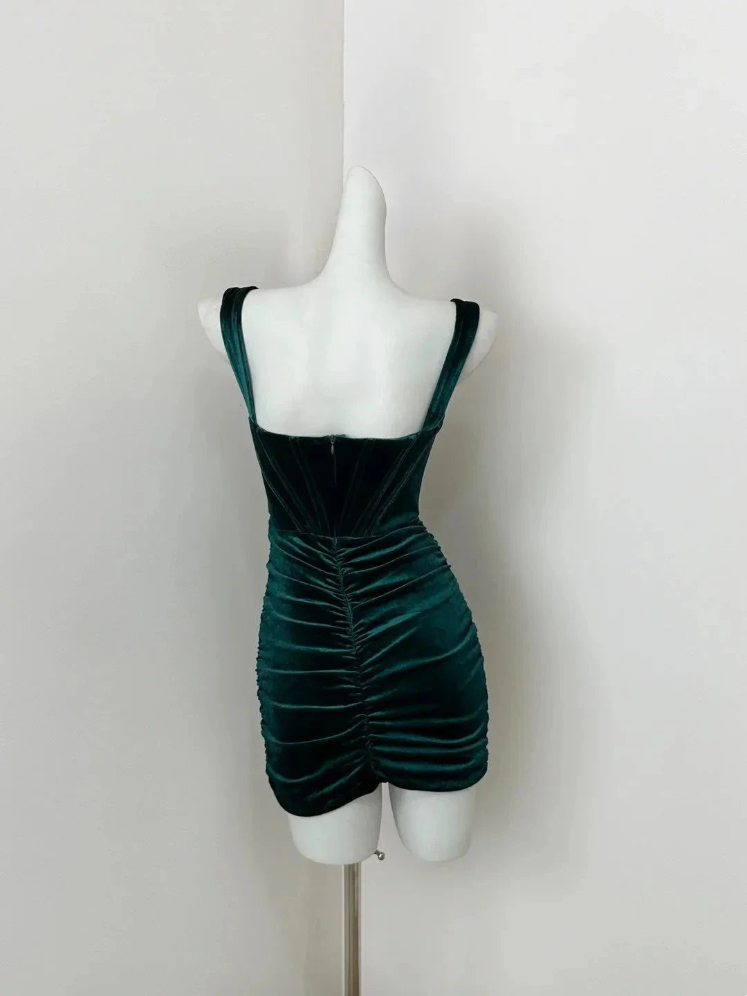 Retro dark green velvet strapless skirt with pleats, waist cinching, asymmetrical hem, sexy evening gown by YiHuiw