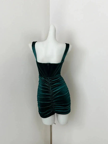 Retro dark green velvet strapless skirt with pleats, waist cinching, asymmetrical hem, sexy evening gown by YiHuiw