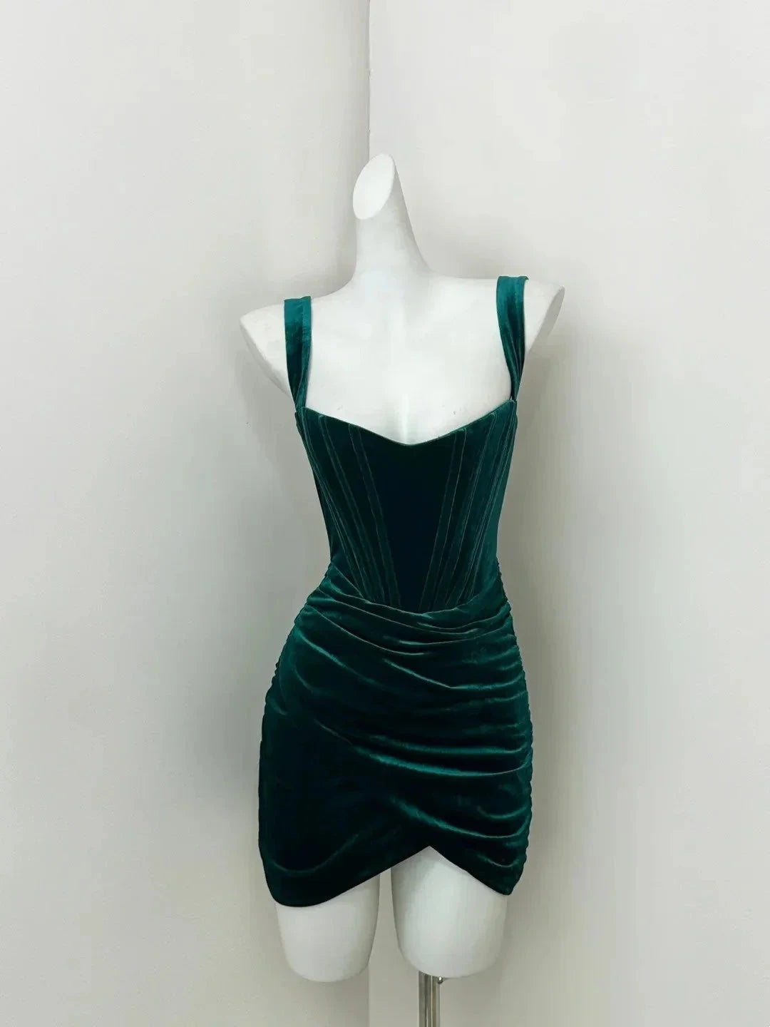 Retro dark green velvet strapless skirt with pleats, waist cinching, asymmetrical hem, sexy evening gown by YiHuiw