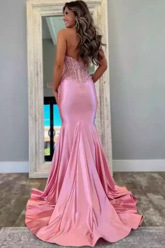Romantic Blush Pink Satin Mermaid Dress with Halter Neck & Lace Accents