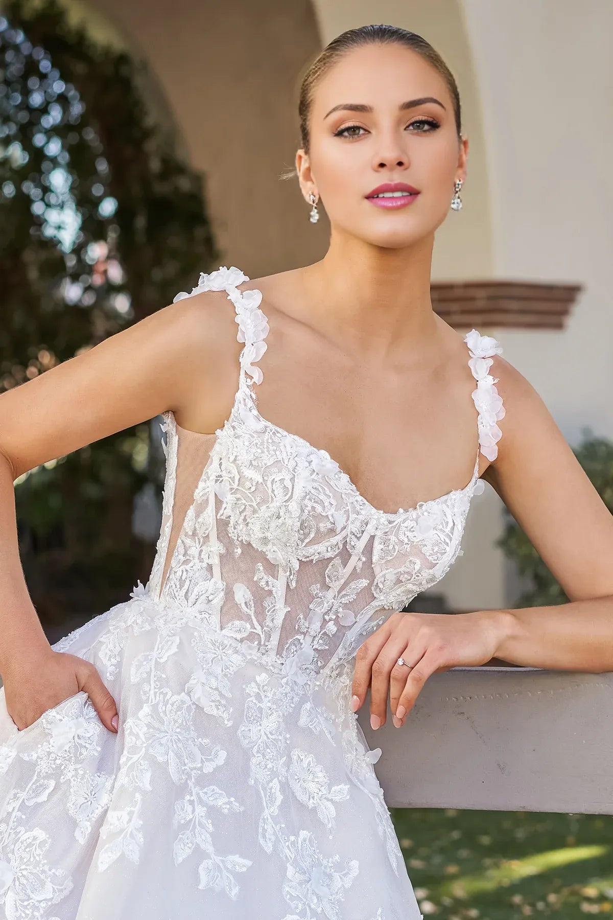 Spaghetti Strap Tulle Open Back Wedding Dress - Yihuiw by Yihuiw