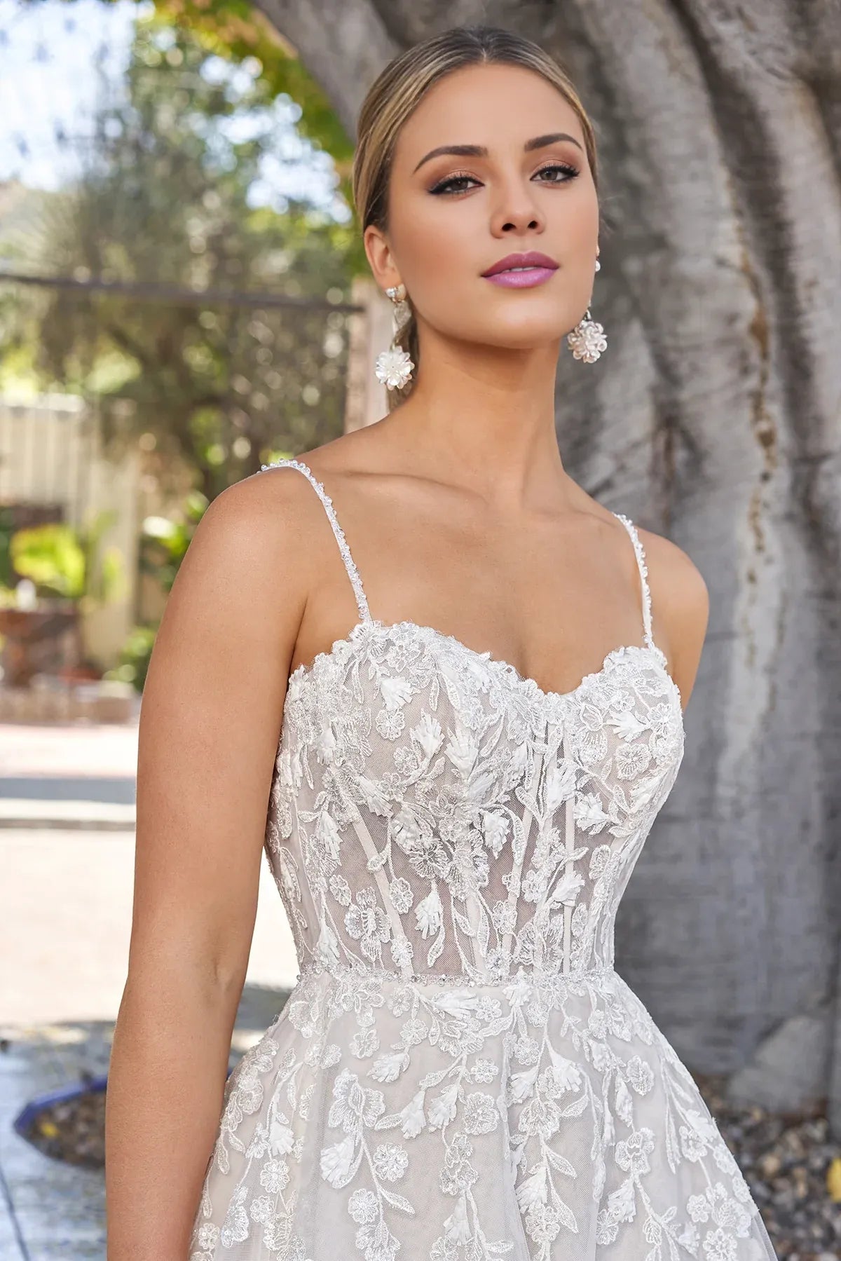 Spaghetti Strap Tulle Beaded Wedding Dress - Yihuiw by Yihuiw