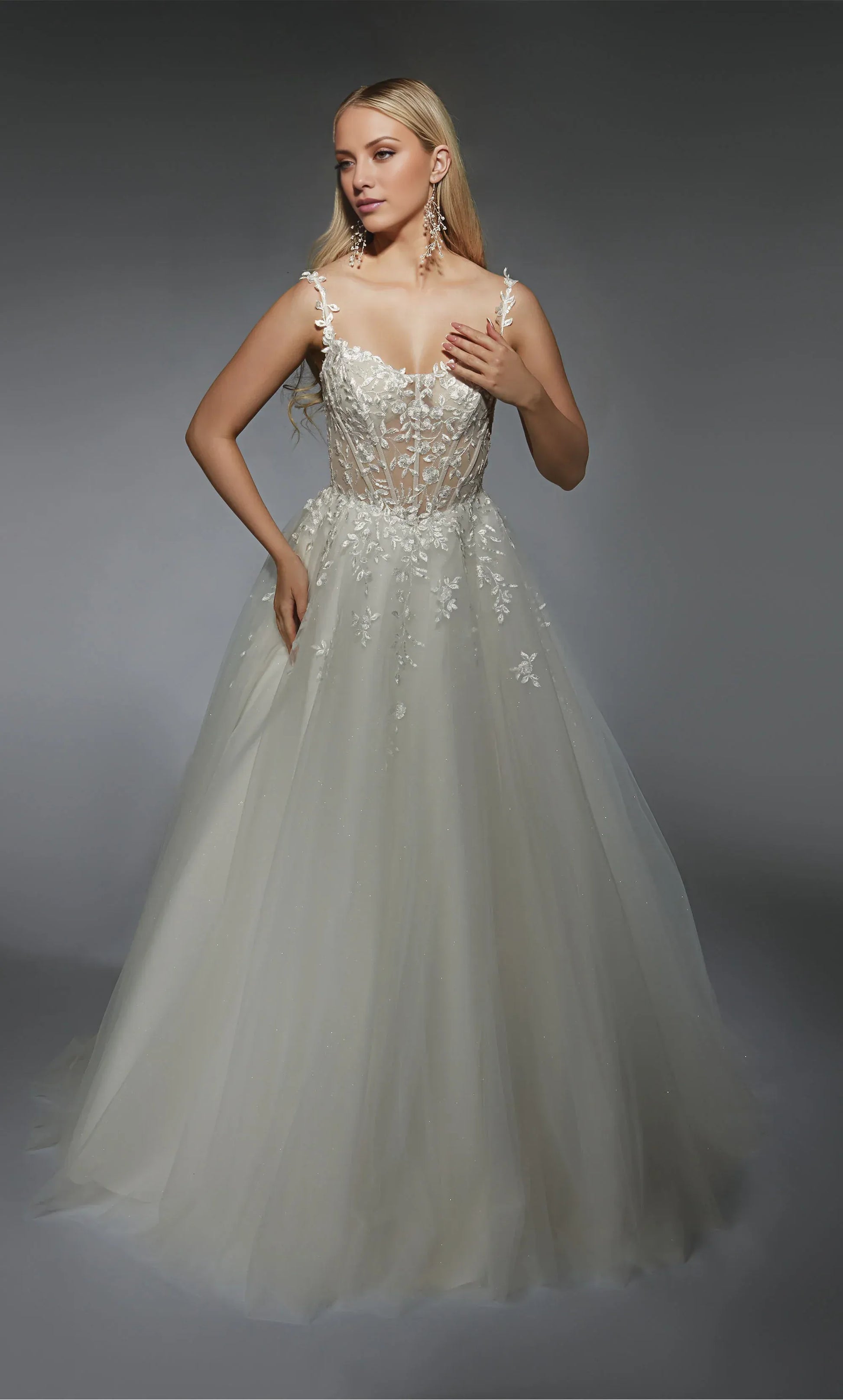 Ball Gown Spaghetti Strap Tulle Lace-Up Back Wedding Gown - Yihuiw by Yihuiw