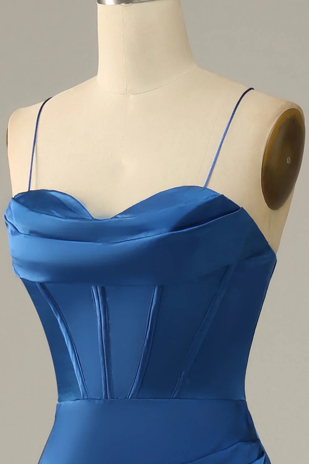 Royal Blue Satin Mermaid Prom Dress with Sweetheart Neckline and High Slit – Elegant Lace-Up Evening Gown