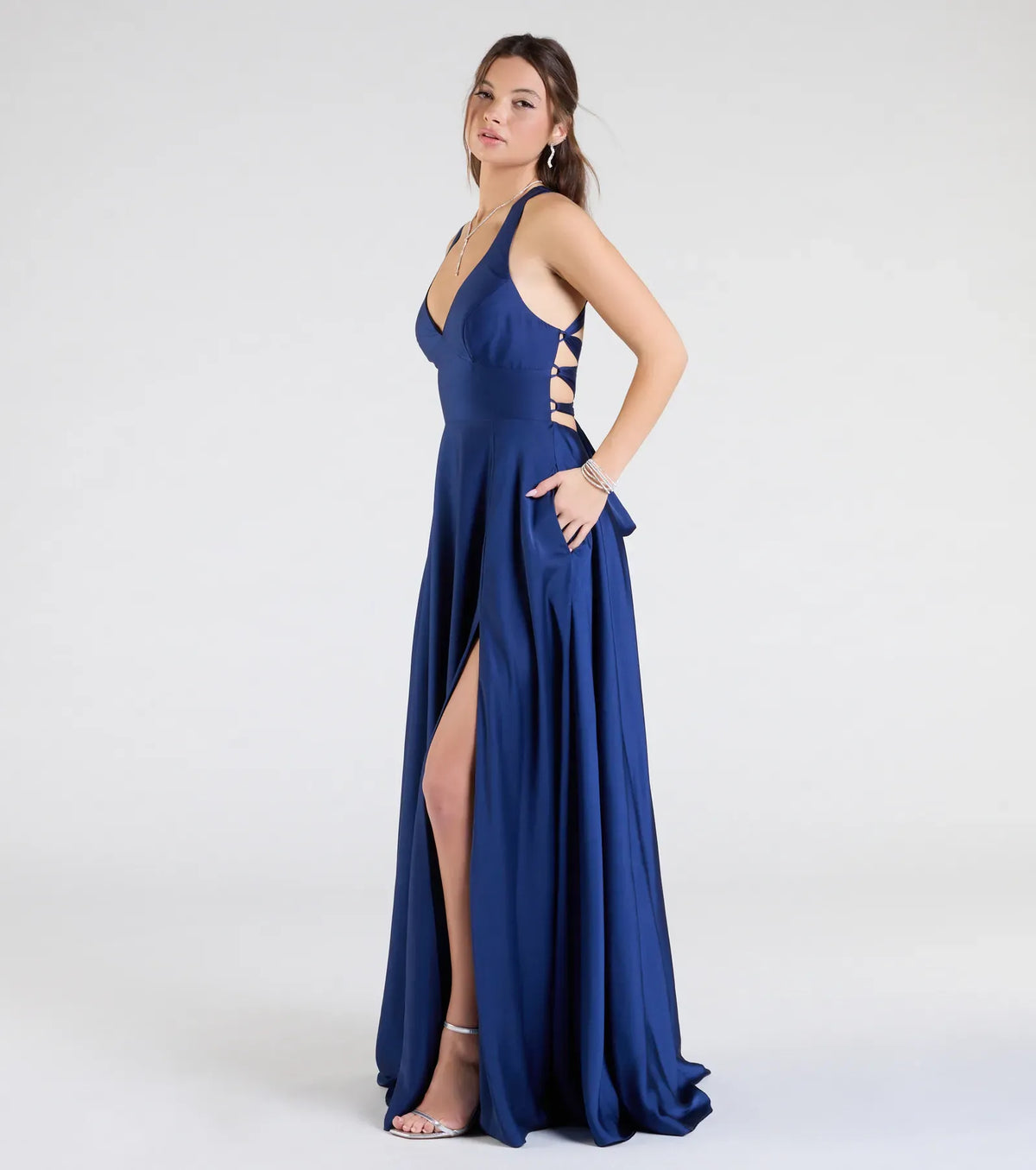 A-Line Halter Lace Lace-Up Back High Slit Floor-Length Wedding Dress - Yihuiw by Yihuiw