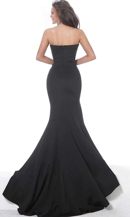 Satin Strapless Ruched Bodice Mermaid Silhouette High-Slit Train Floor-Length Timeless Formal Evening Dress