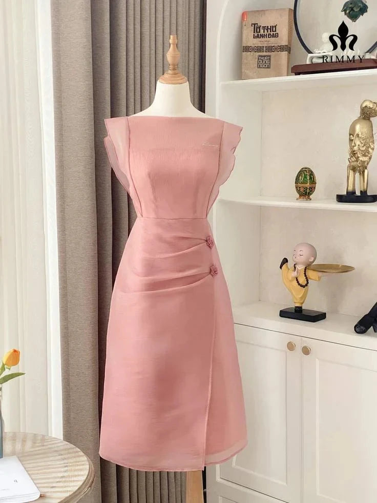 Short Party Dress Cocktail Dresses Homecoming Dress simple gentle atmospheric and unique desi Brin by YiHuiw