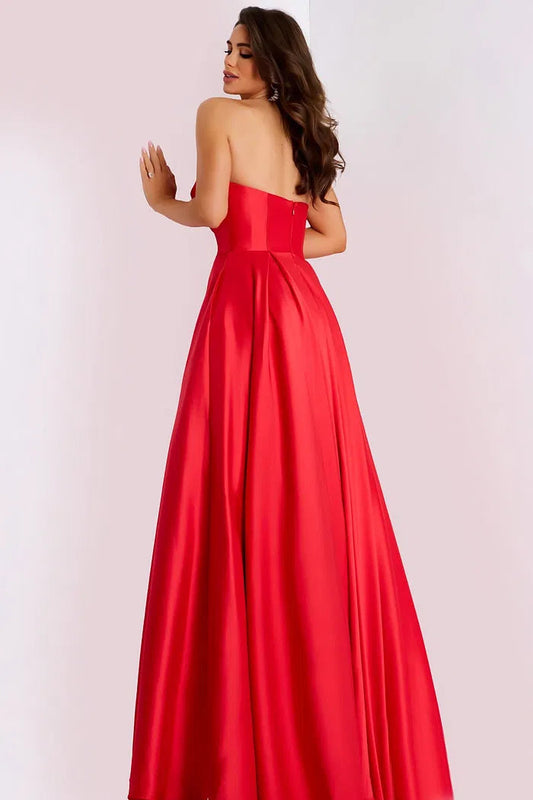Showstopping Red Satin Evening Dress with Strapless Sweetheart Neck and Full A-Line Ball Dress Silhouette