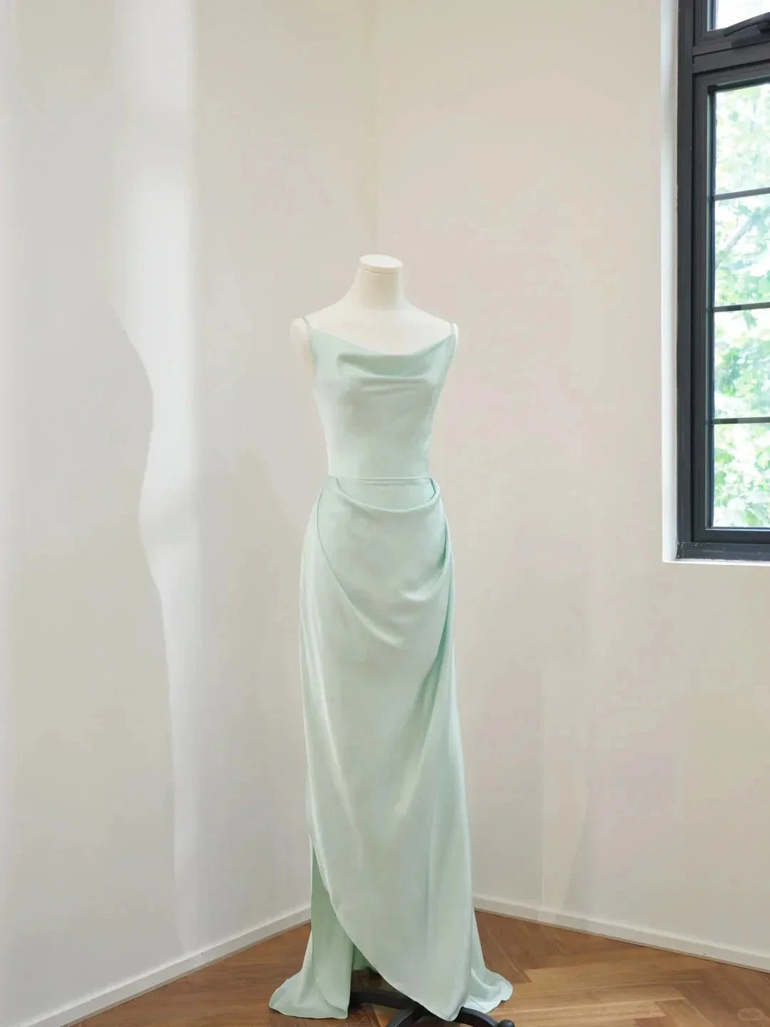 Simple Fashion Spaghetti Strap Long Satin Ball Gown Evening Dress Party Dress Bridesmaid Dresses simple gentle atmospheric and unique desi Bring summer colors to enhance whiteness by YiHuiw