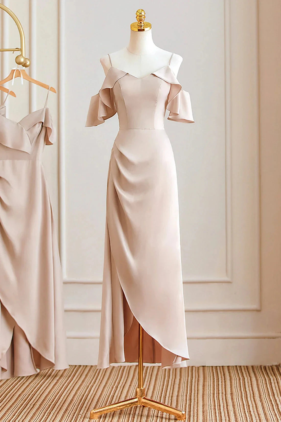 Simple Spaghetti Strap Long Prom Dresses Pink Bridesmaid Dresses simple gentle atmospheric and unique desi Bring summer colors to enhance white by YiHuiw