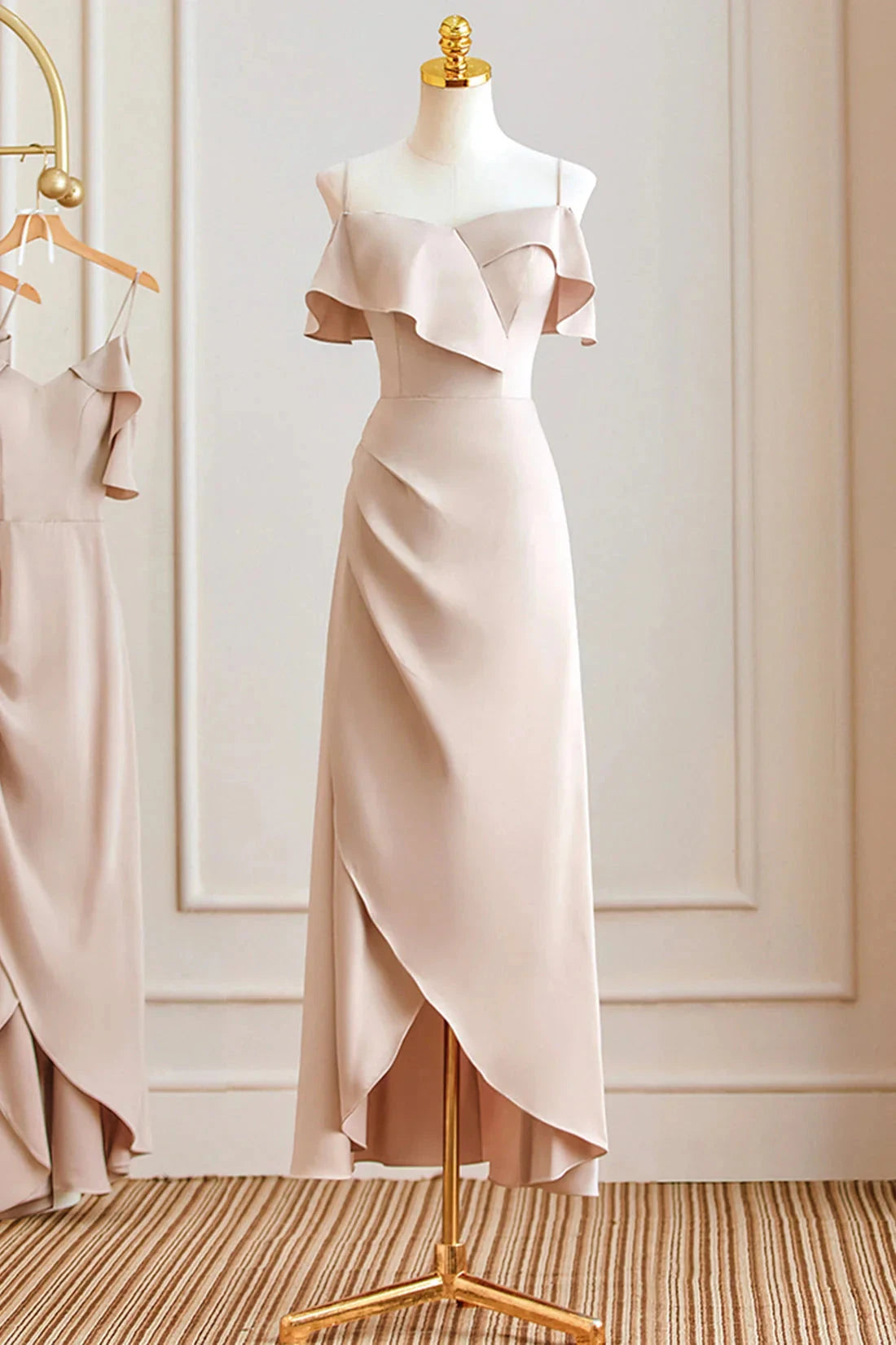 Simple Spaghetti Strap Long Prom Dresses Pink Bridesmaid Dresses simple gentle atmospheric and unique desi Bring summer colors to enhance white by YiHuiw