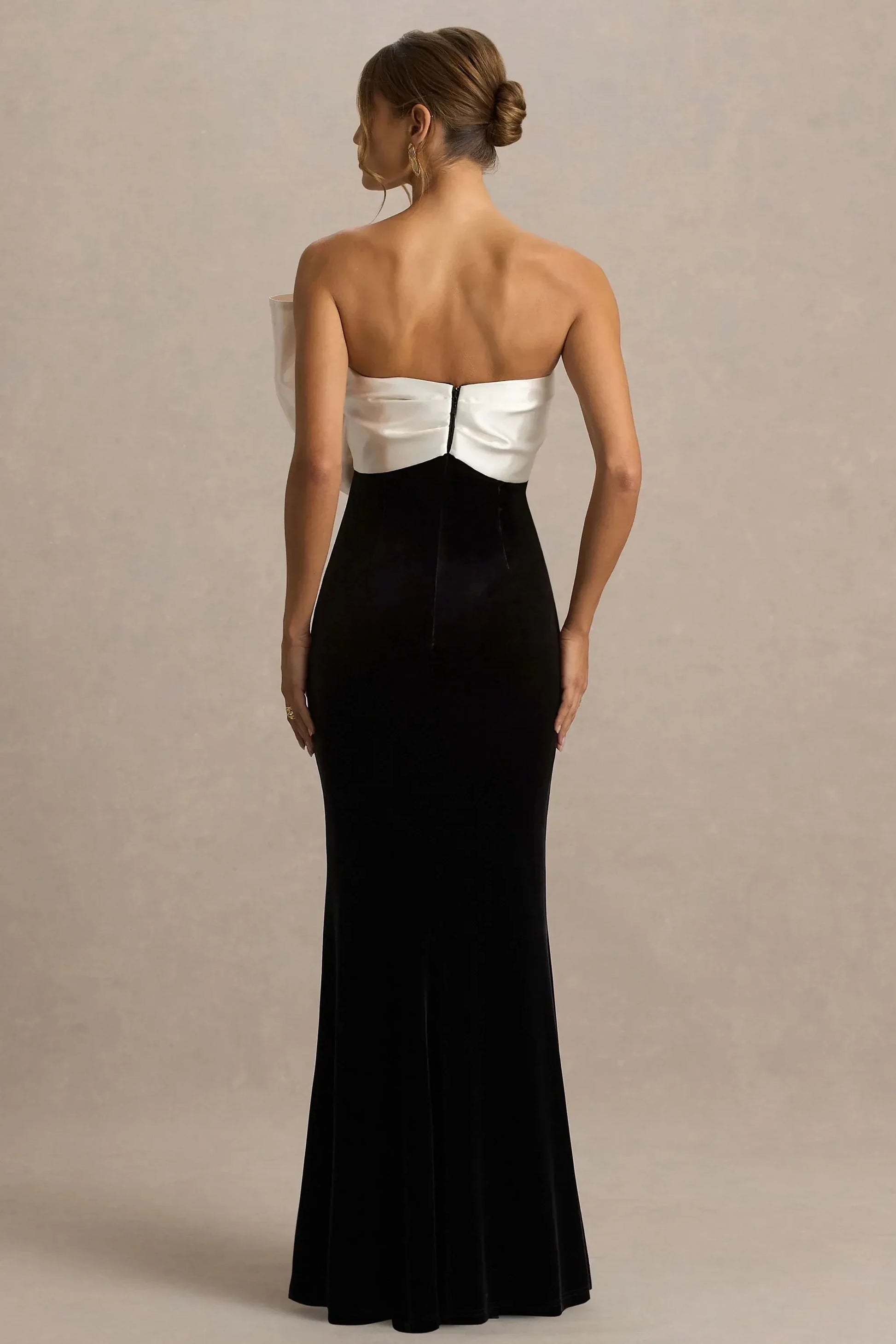 Sophisticated Mermaid Strapless Sleeveless Bow Detail Back Zipper Floor Length Prom Dress by YiHuiw